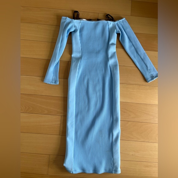 Jacquemus La Robe Sierra Dress- size small - Picture 4 of 9